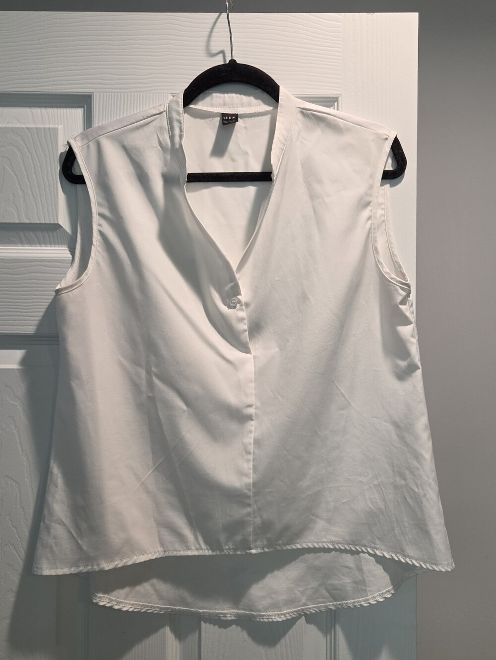 SHEIN White Sleeveless V-Neck Button-Front Blouse